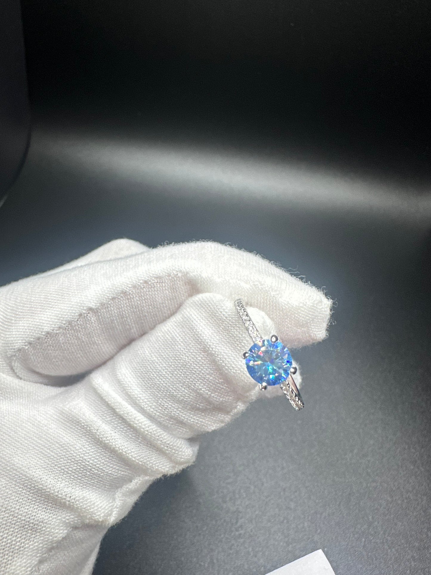 1 Carat 925 Sterling Silver Moissanite Ring – 6.5mm Round, VVS1 Clarity, D Color with Garnet, Champagne & Klein Blue Variations